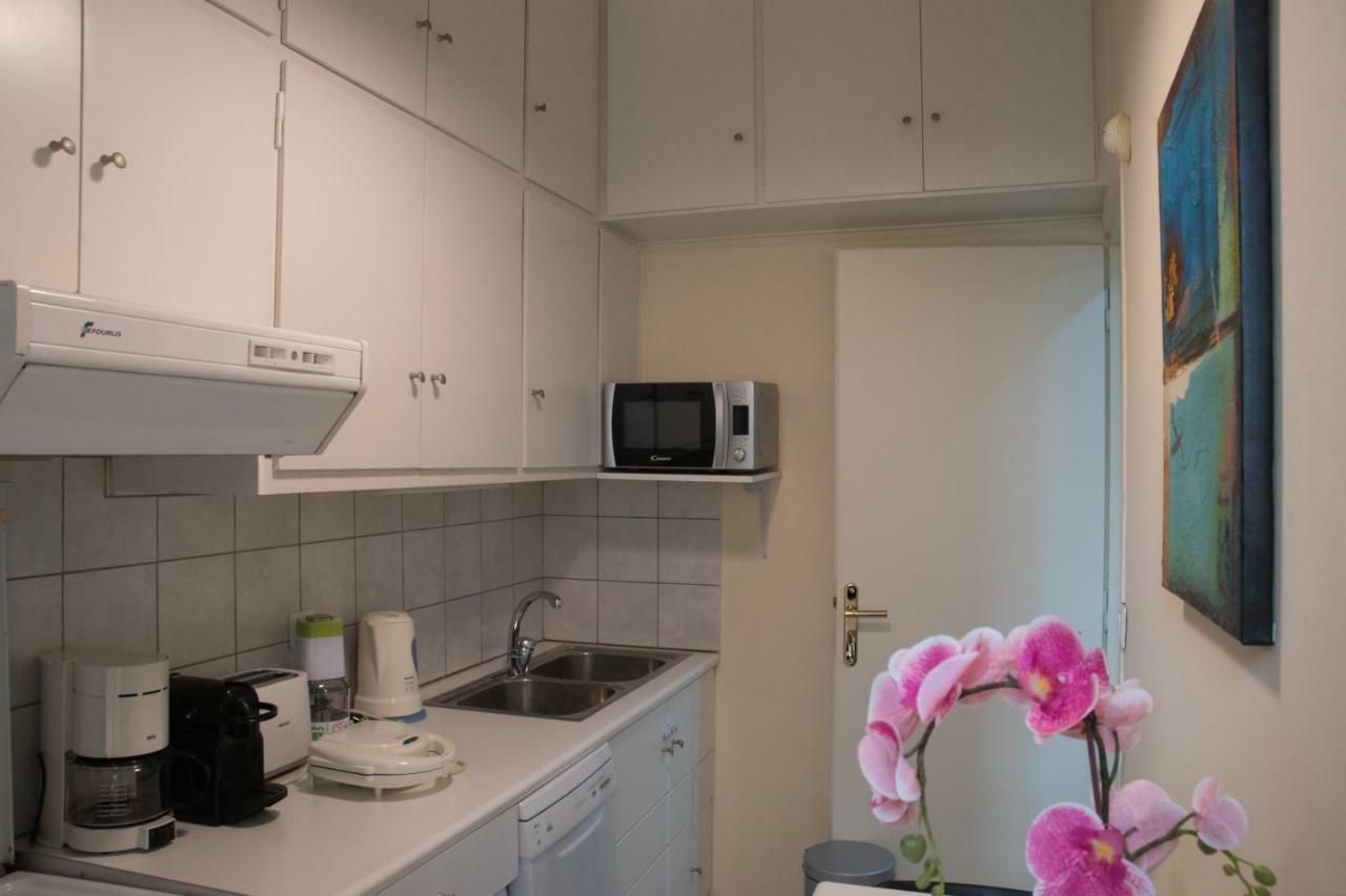 Luxurious Apartment In Central アテネ エクステリア 写真