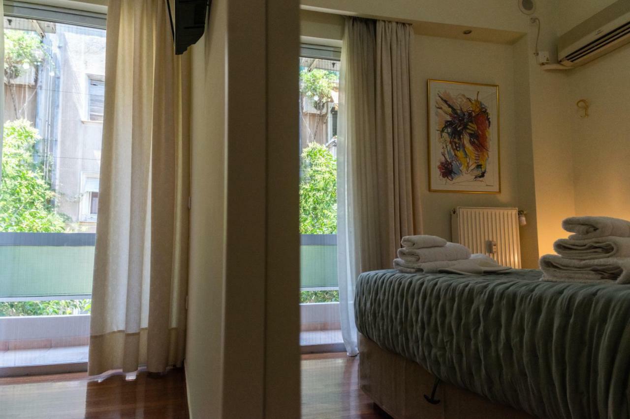 Luxurious Apartment In Central アテネ エクステリア 写真