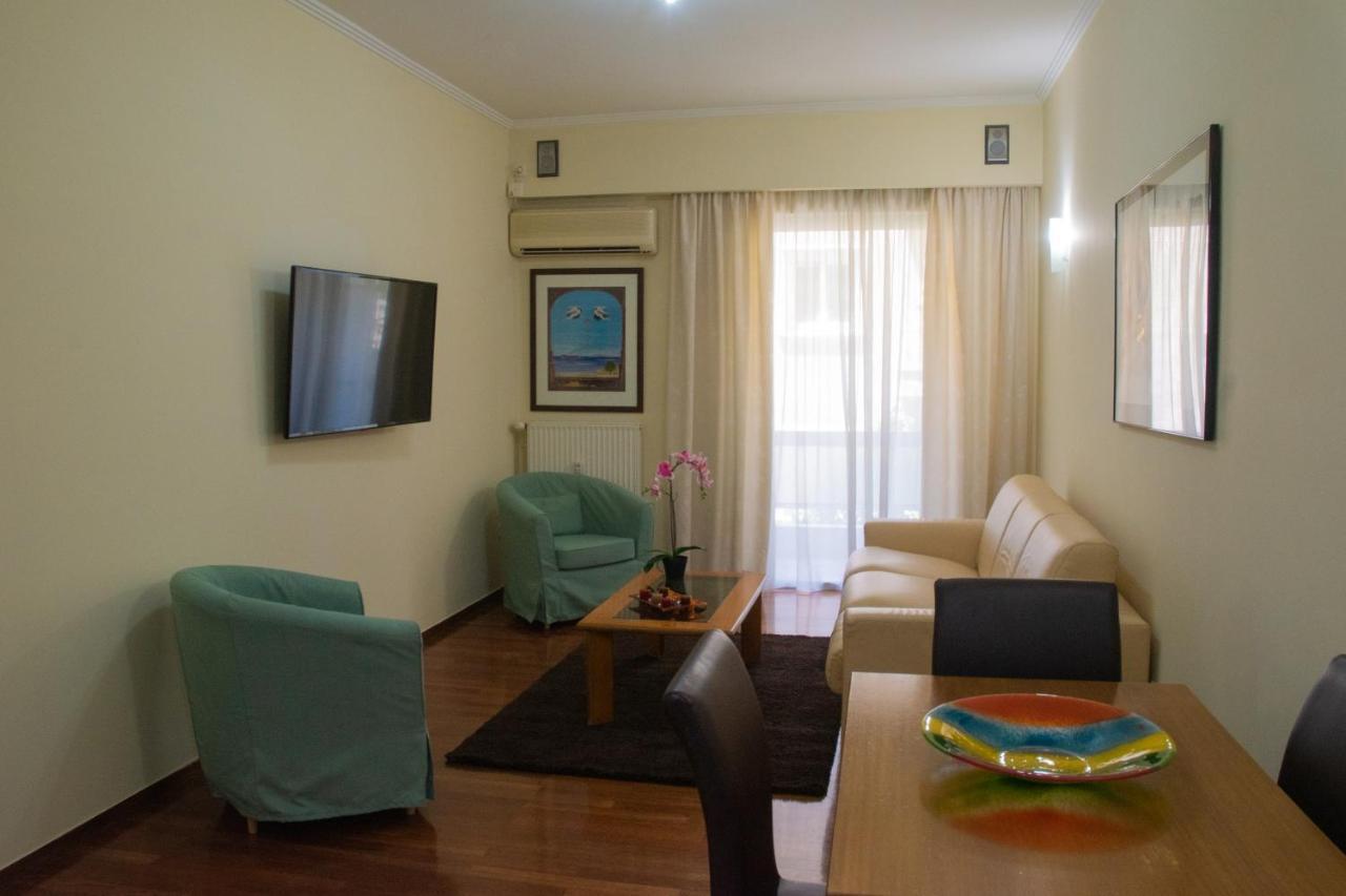 Luxurious Apartment In Central アテネ エクステリア 写真